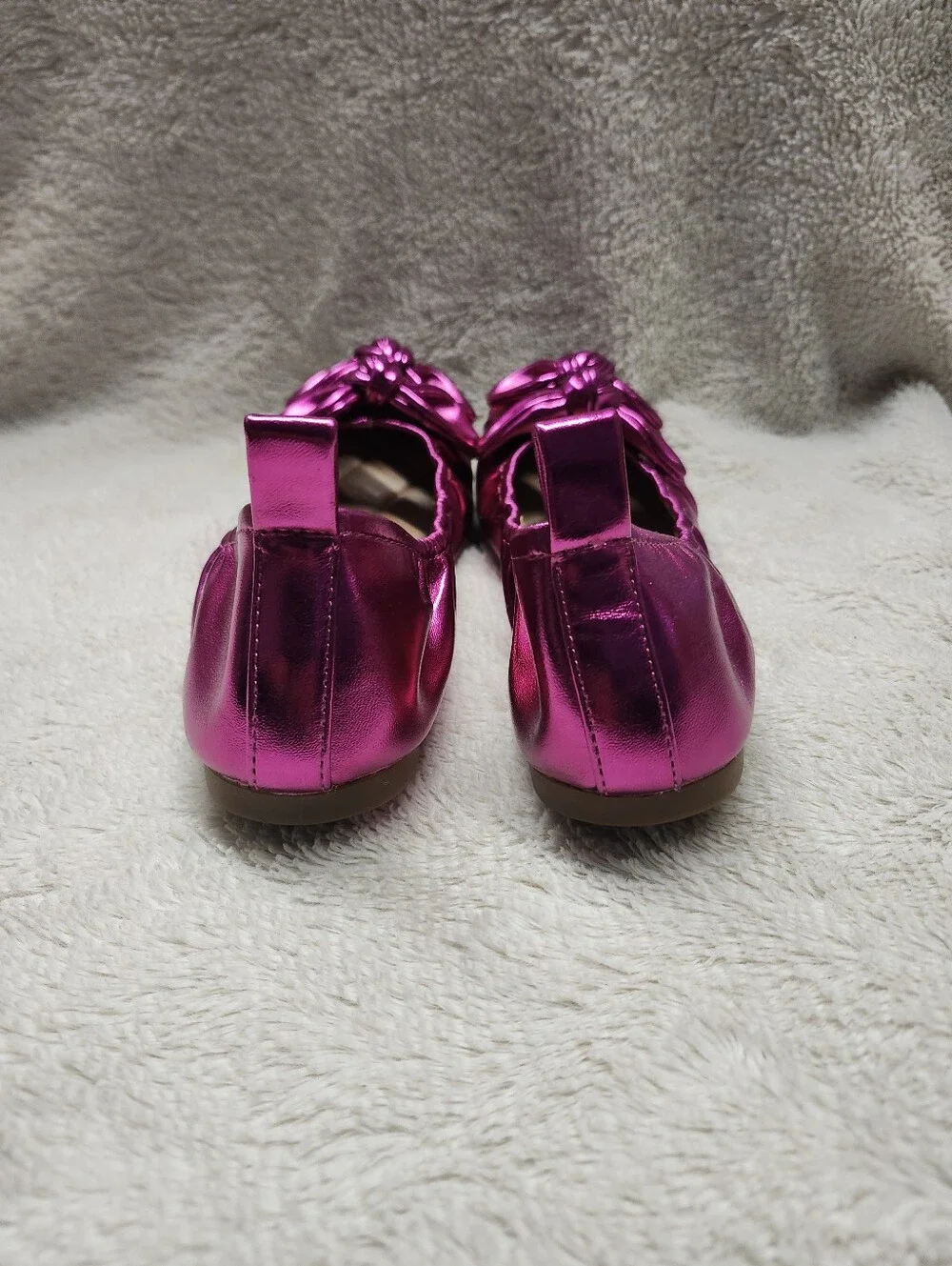 AEROSOLES shiny fuchsia